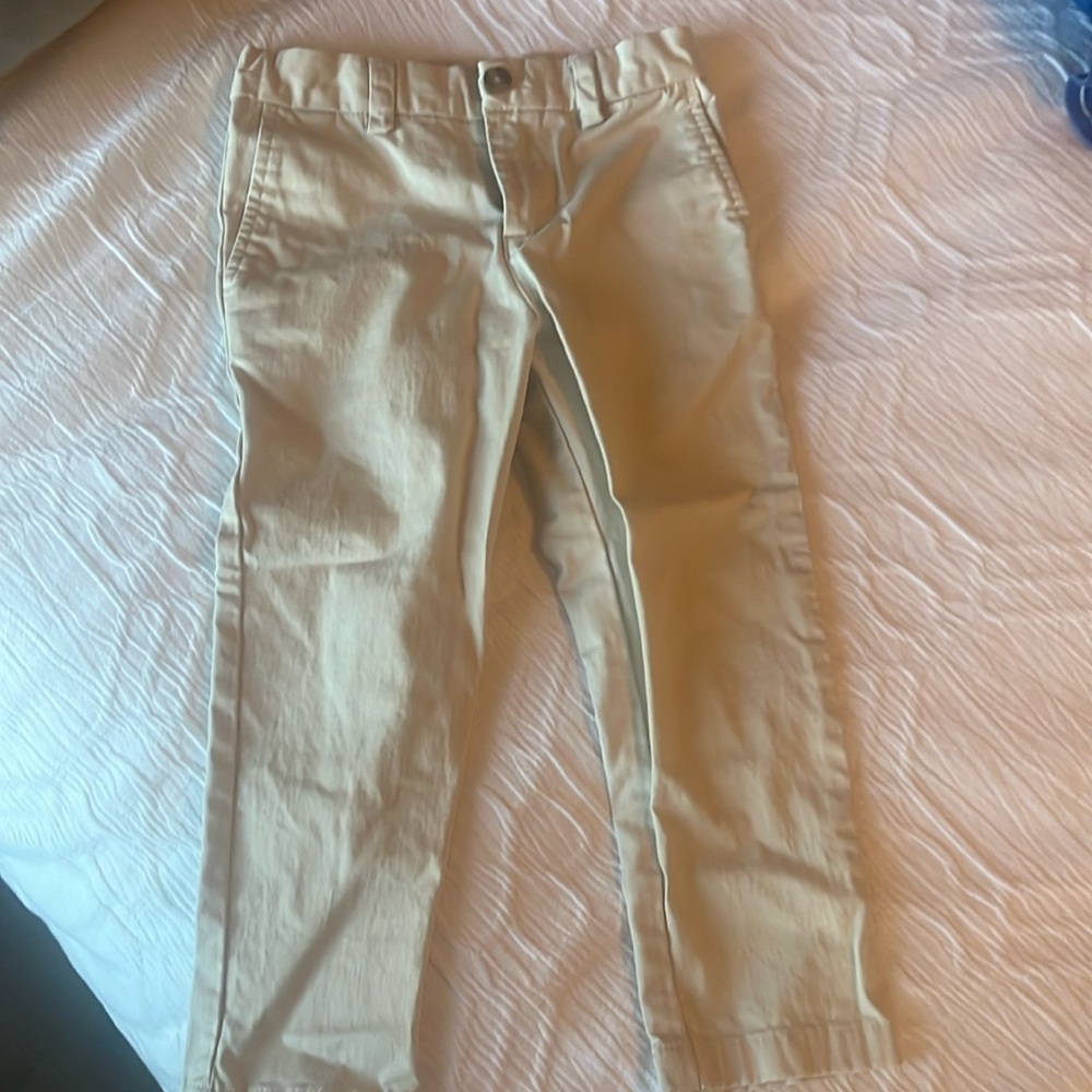 Like new vineyard vines boys pants 4
